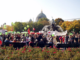 Demonstration am Neptun-Brunnen, Berlin - Foto: 2008rds
